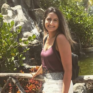 Meet your Posher, Jasmine